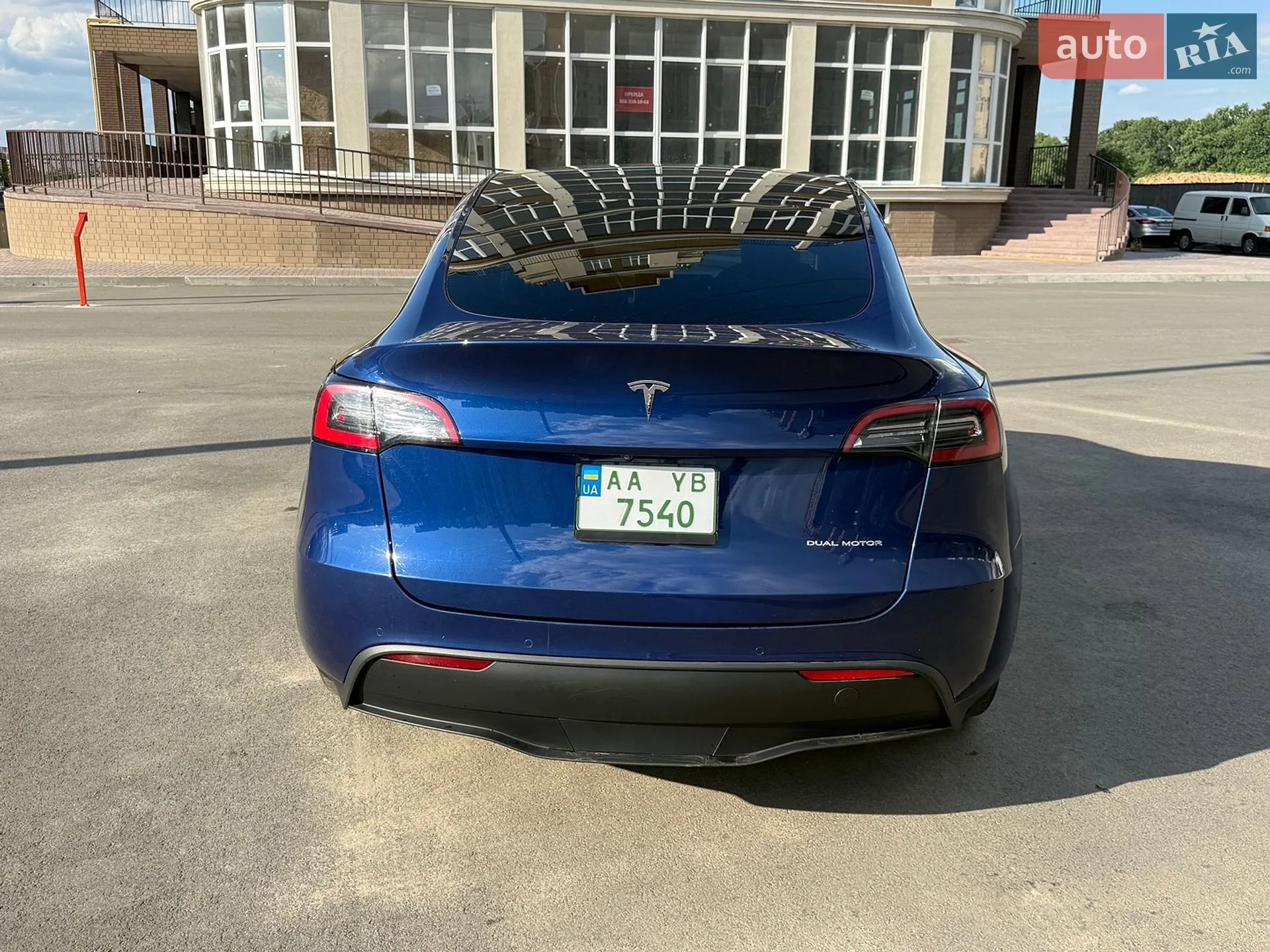 2020 Tesla Model Y - мініатюра 10