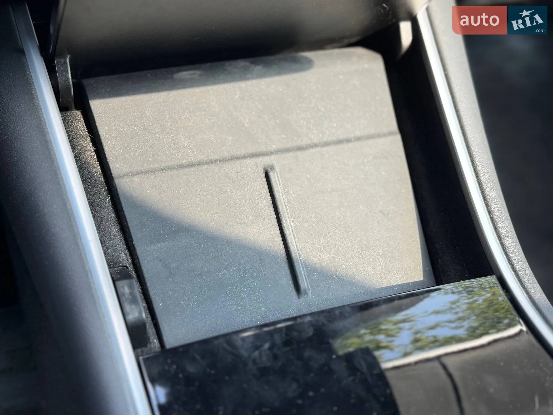 2020 Tesla Model Y - мініатюра 20