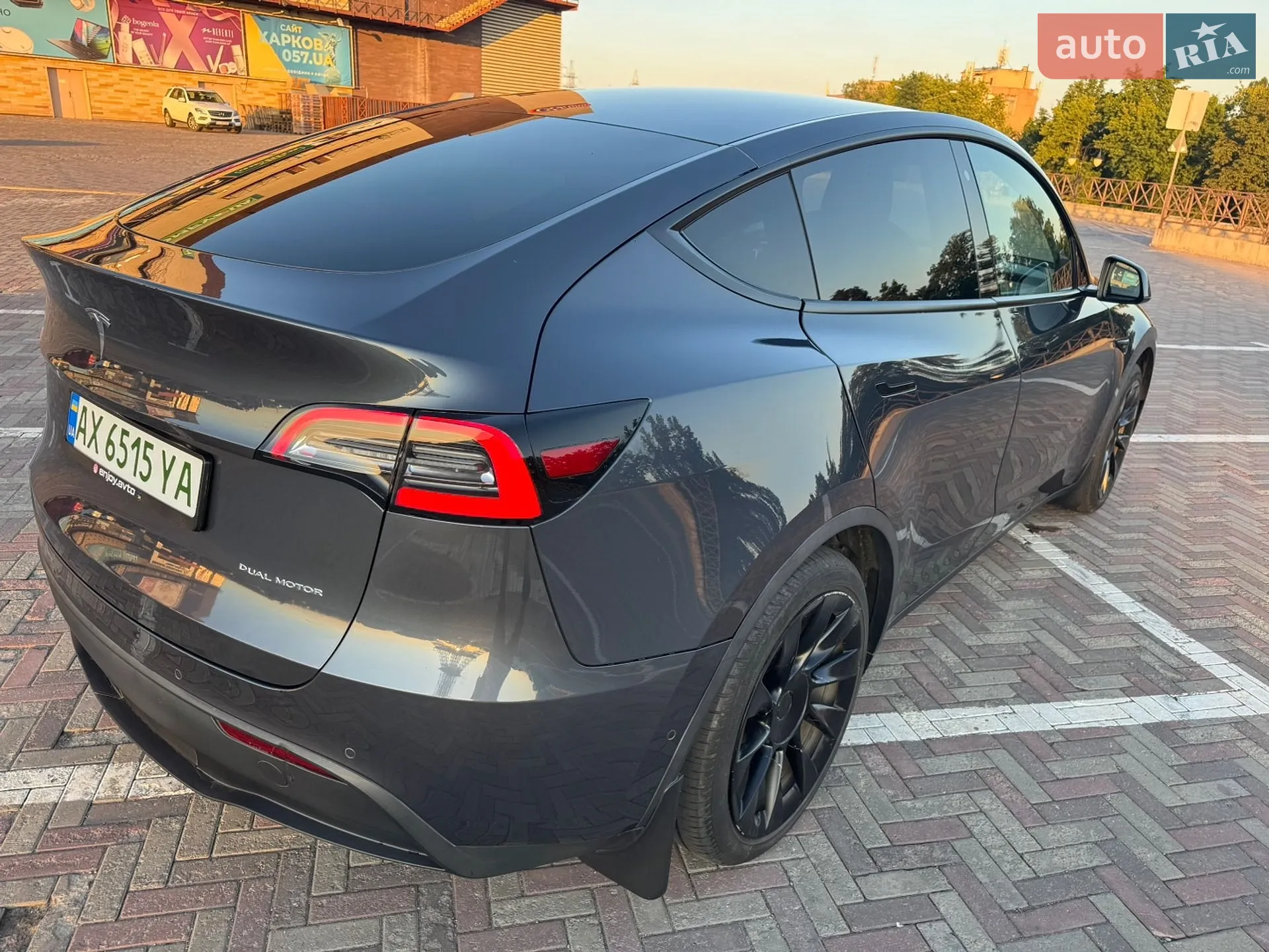 2020 Tesla Model Y - мініатюра 11