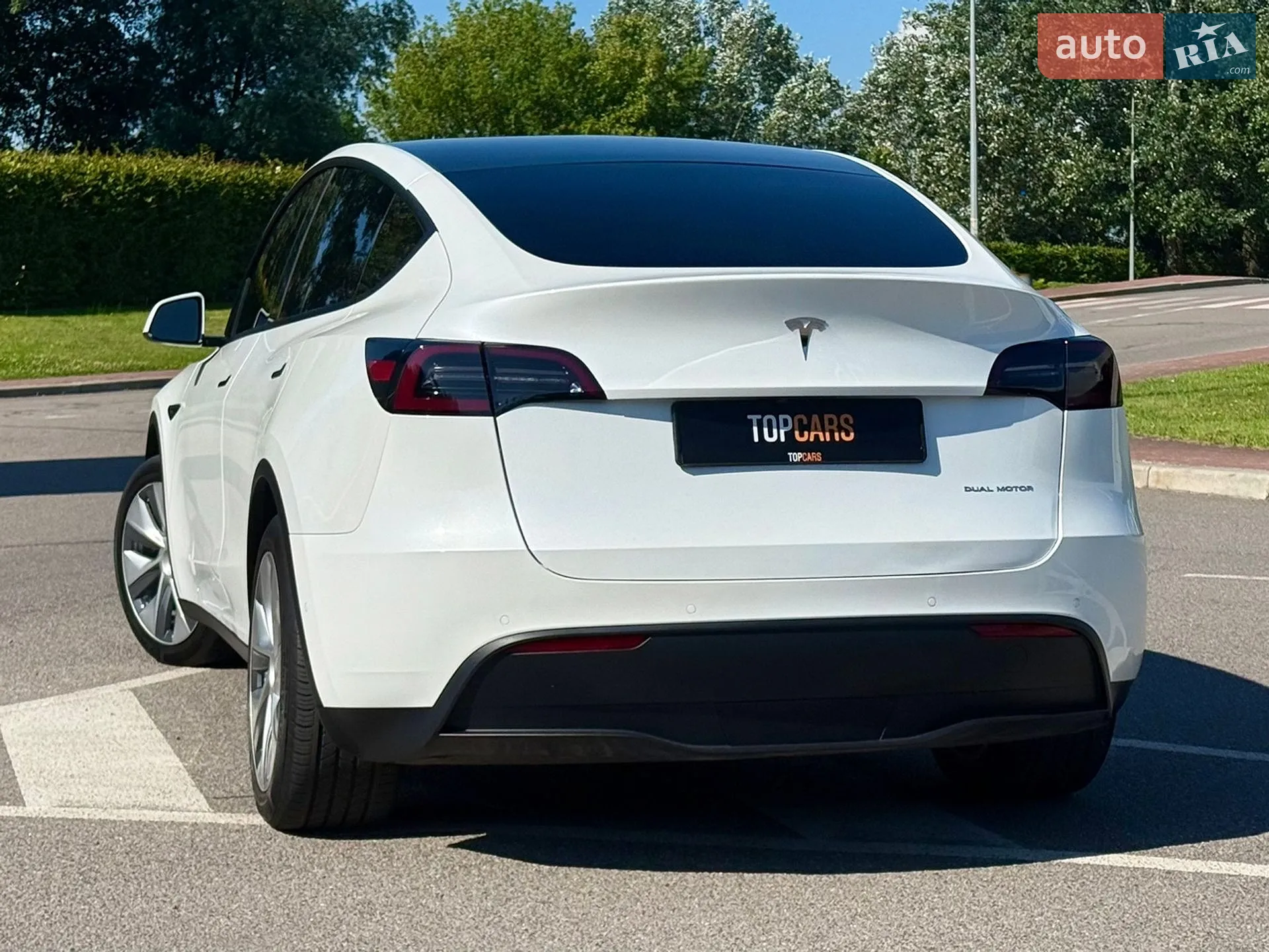 2020 Tesla Model Y - мініатюра 17