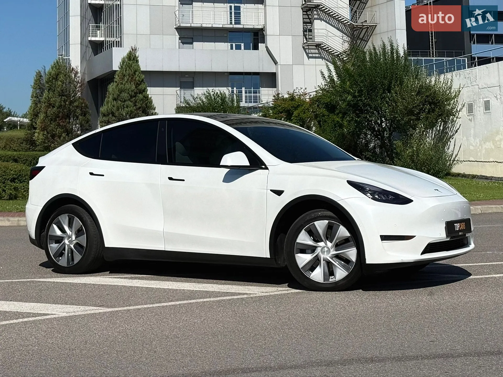 2020 Tesla Model Y - мініатюра 28