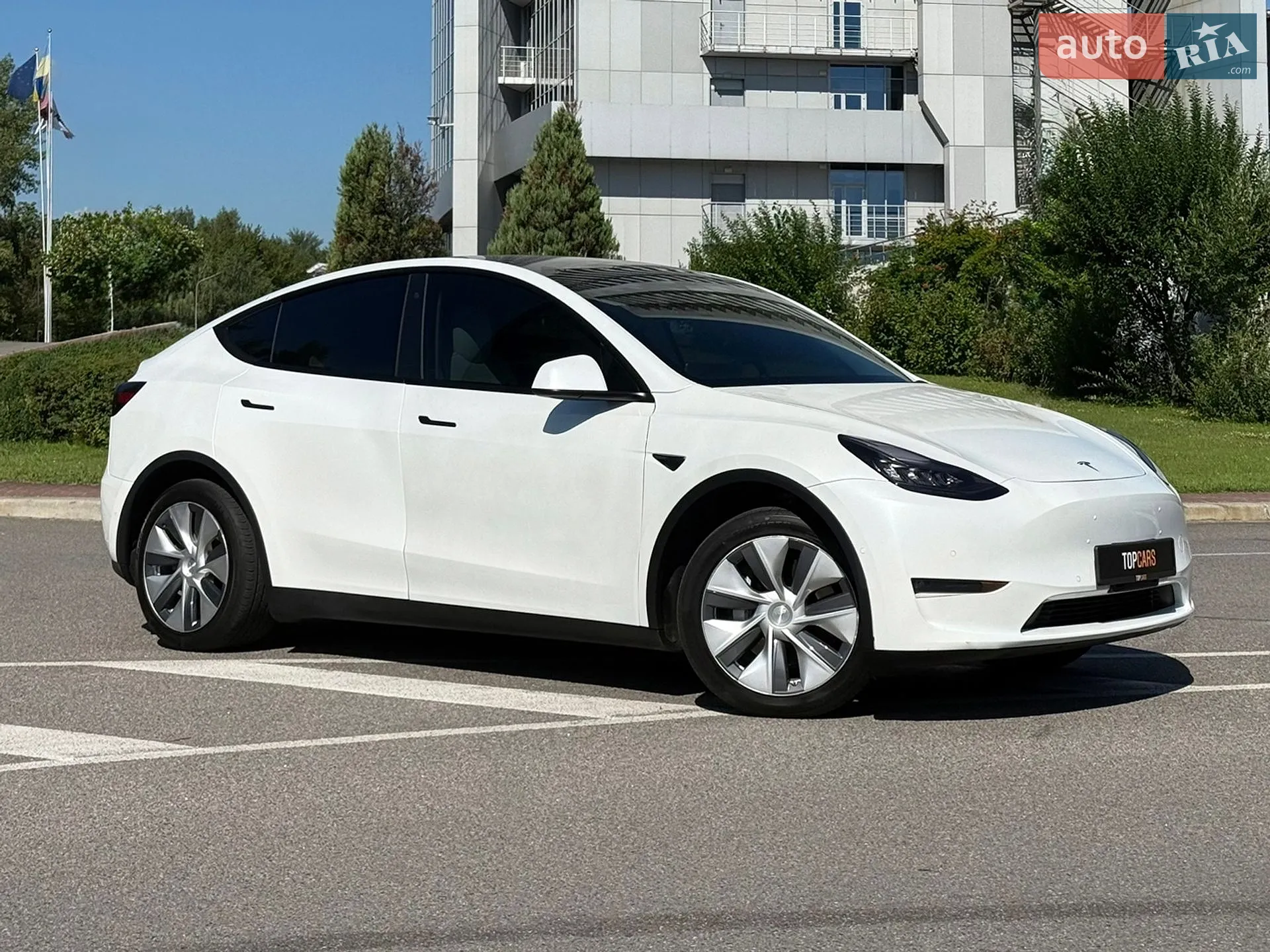 2020 Tesla Model Y - мініатюра 29