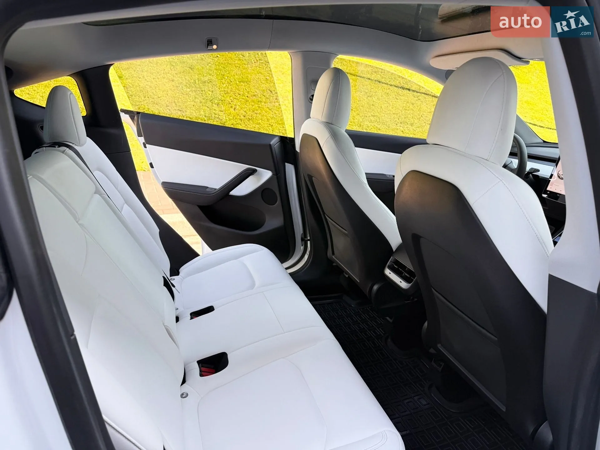 2020 Tesla Model Y - мініатюра 45