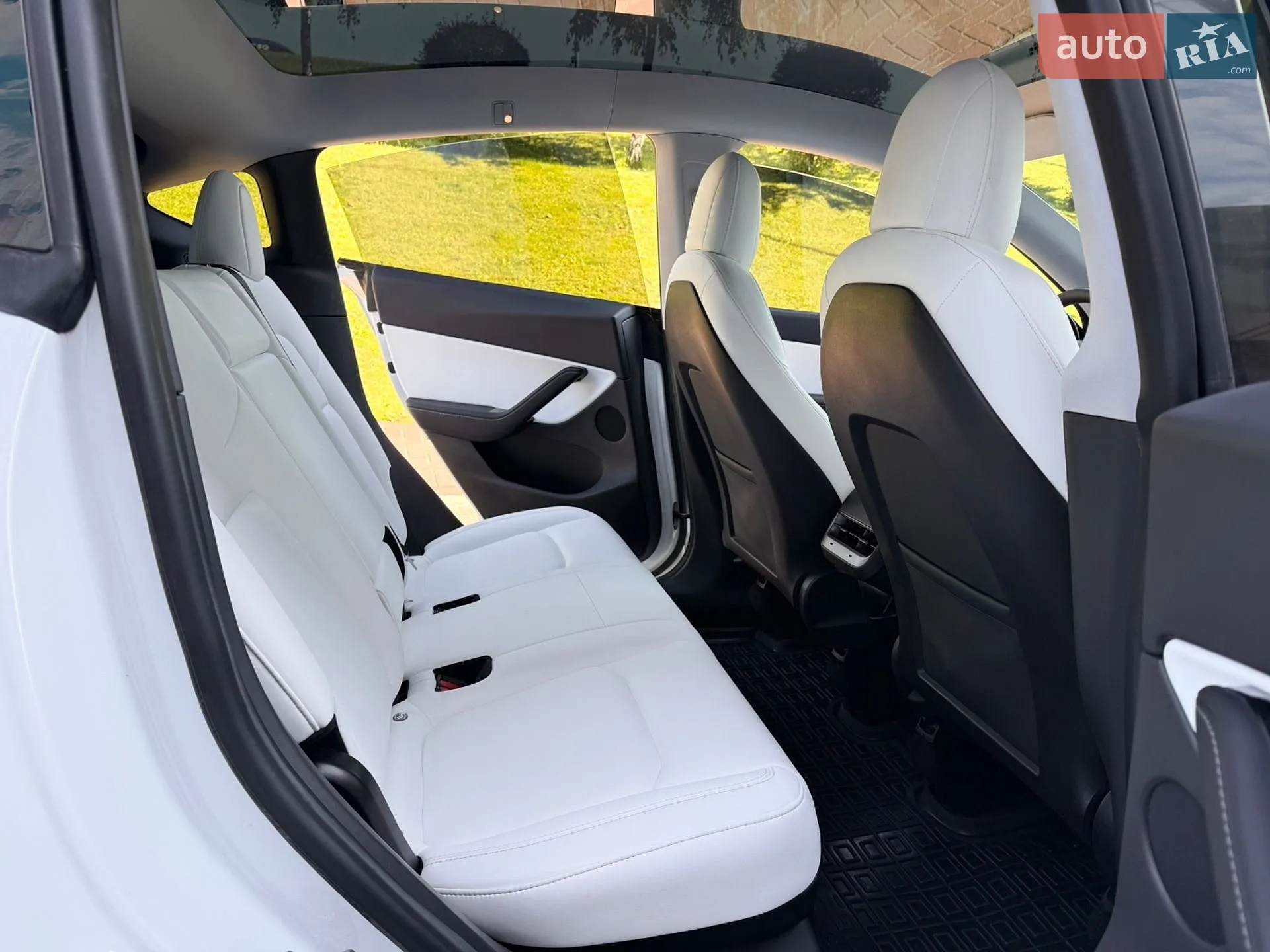 2020 Tesla Model Y - мініатюра 46