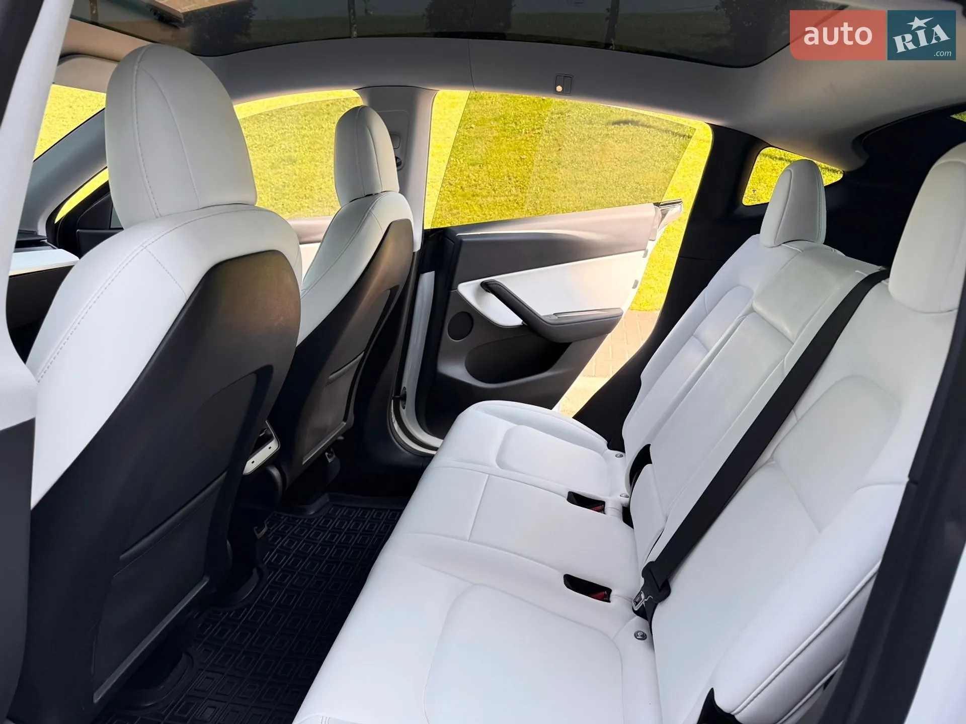 2020 Tesla Model Y - мініатюра 52