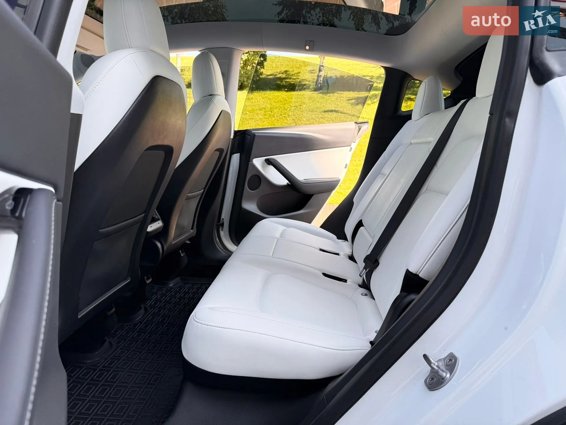 2020 Tesla Model Y - мініатюра 54