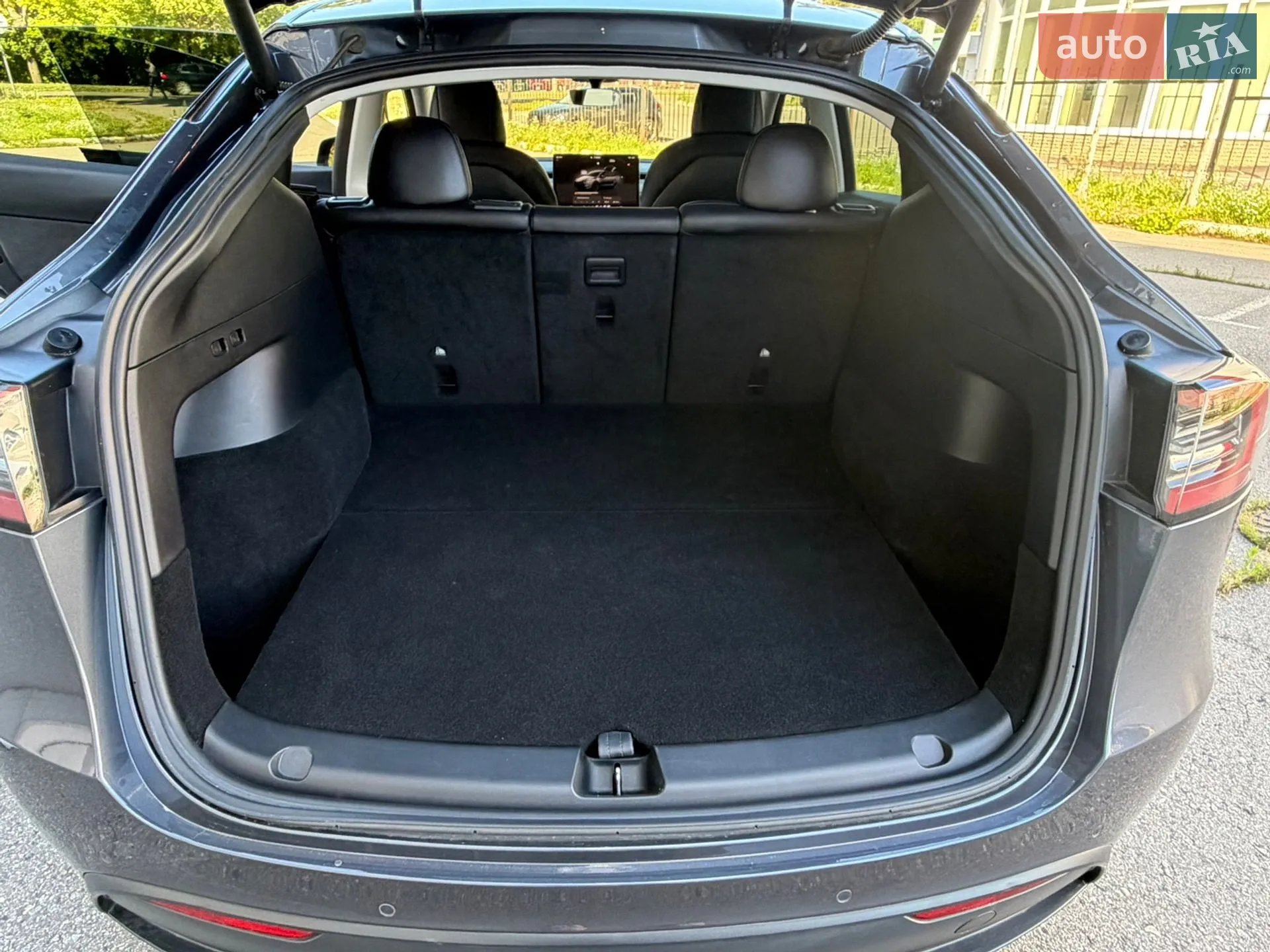 2022 Tesla Model Y - мініатюра 20