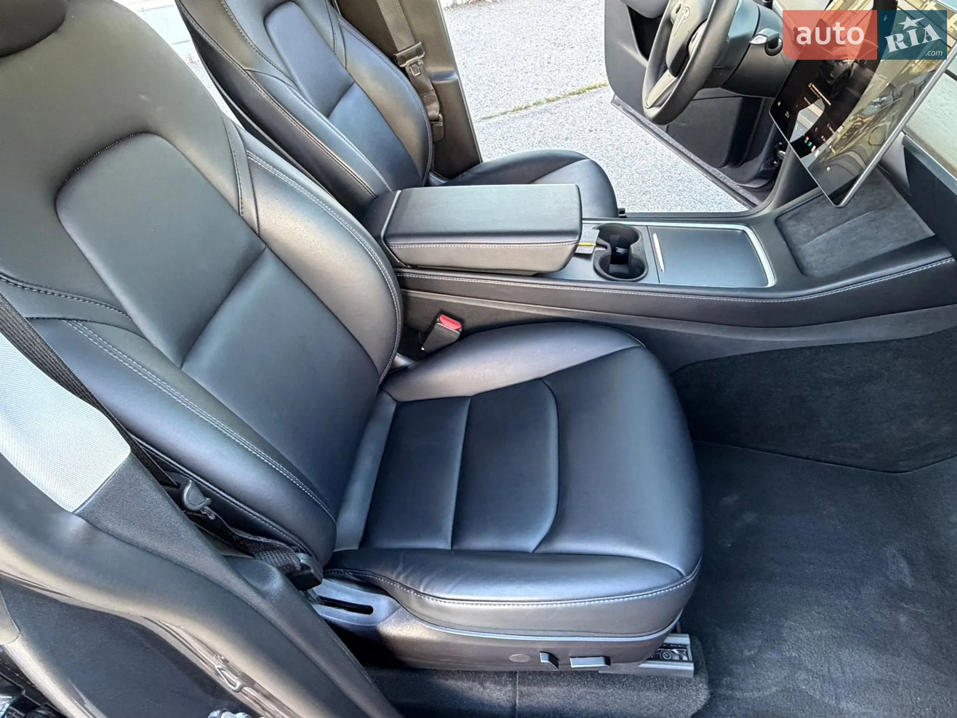 2022 Tesla Model Y - мініатюра 25