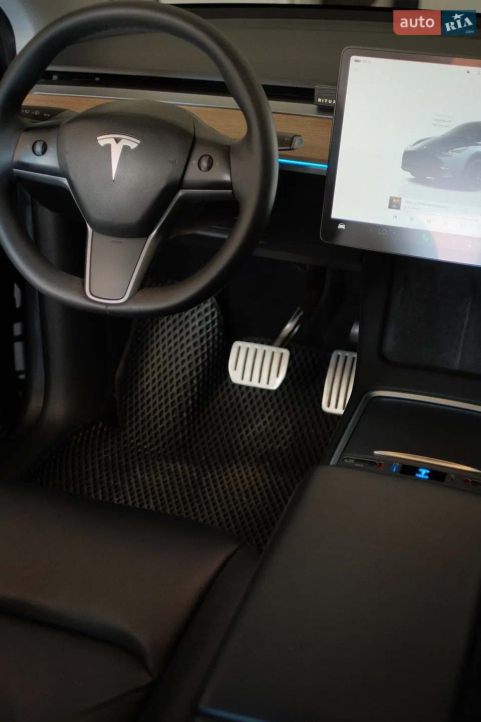 2022 Tesla Model Y - мініатюра 12