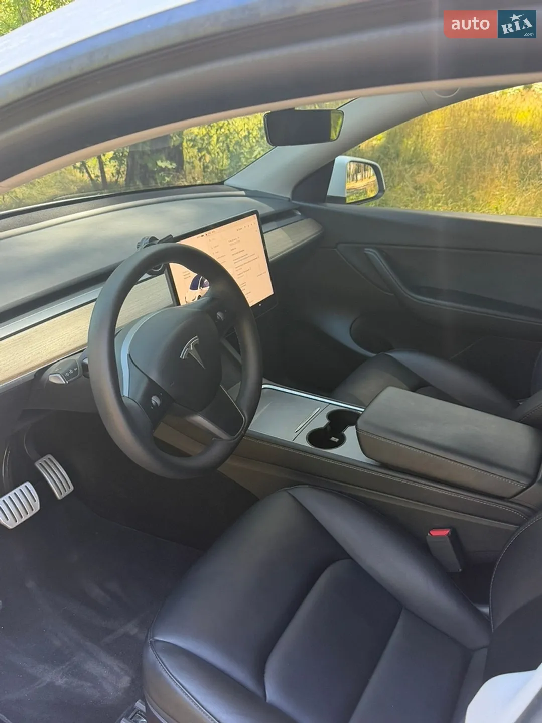 2022 Tesla Model Y - мініатюра 10