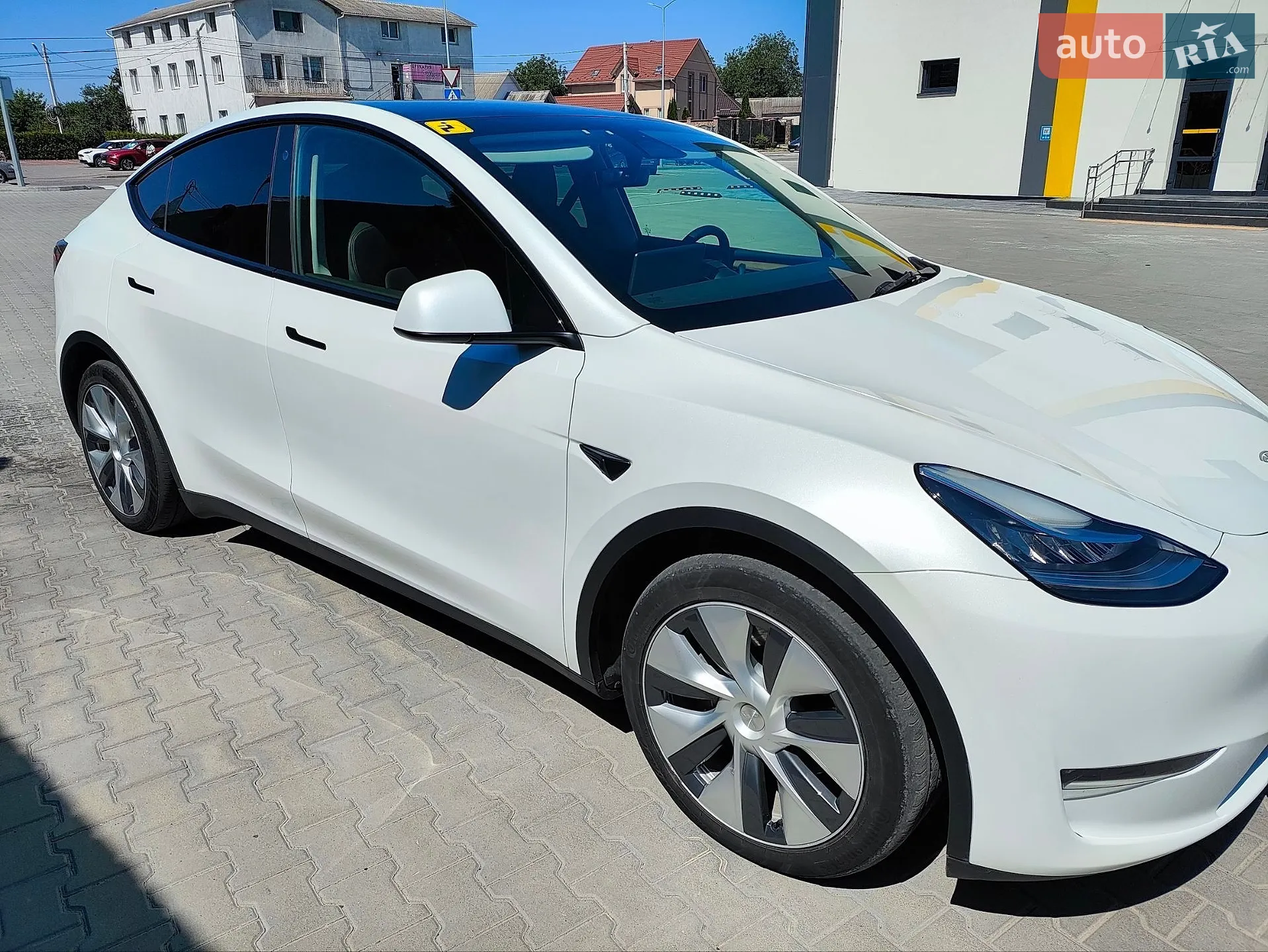 2023 Tesla Model Y - мініатюра 8