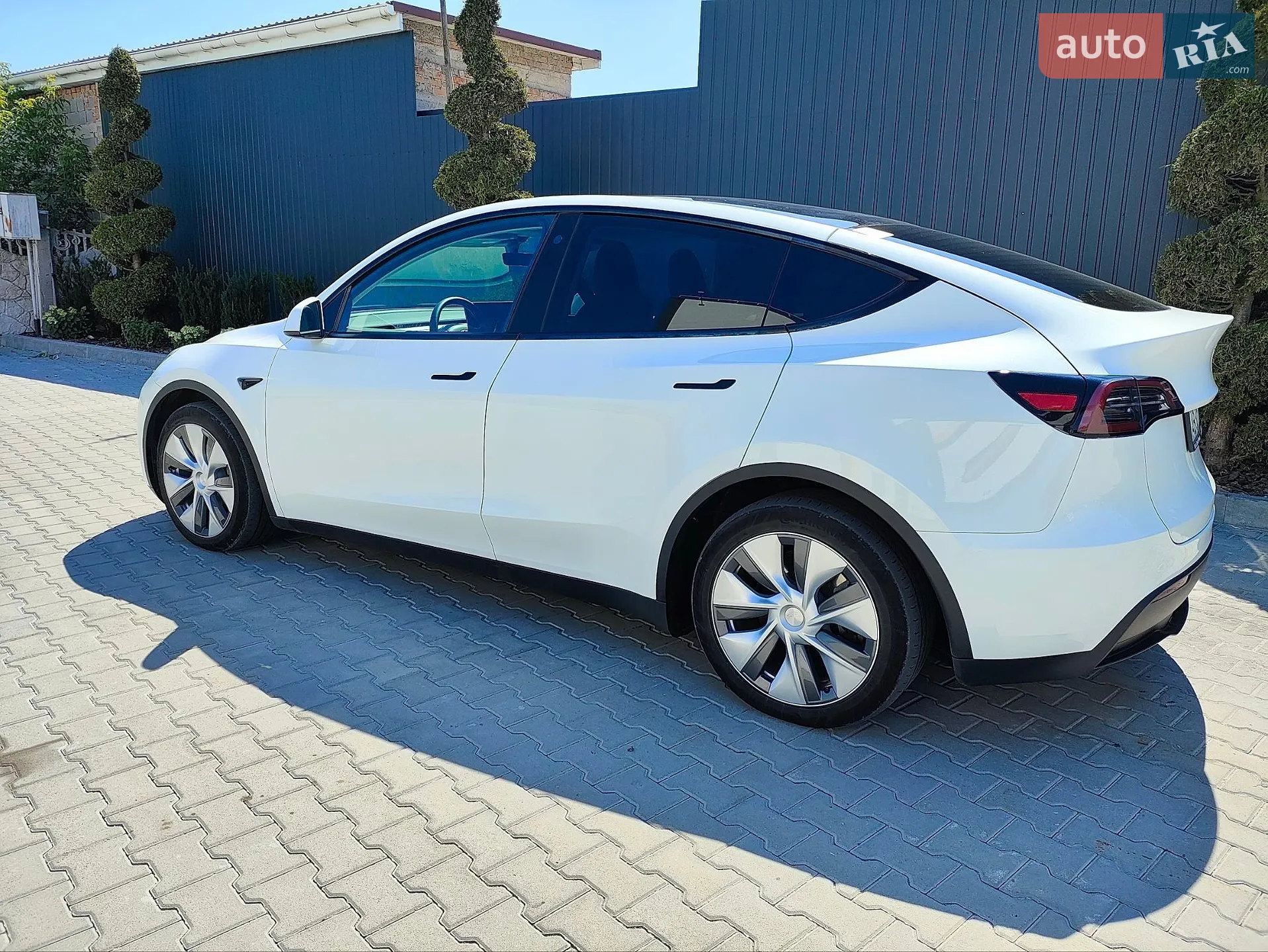 2023 Tesla Model Y - мініатюра 2