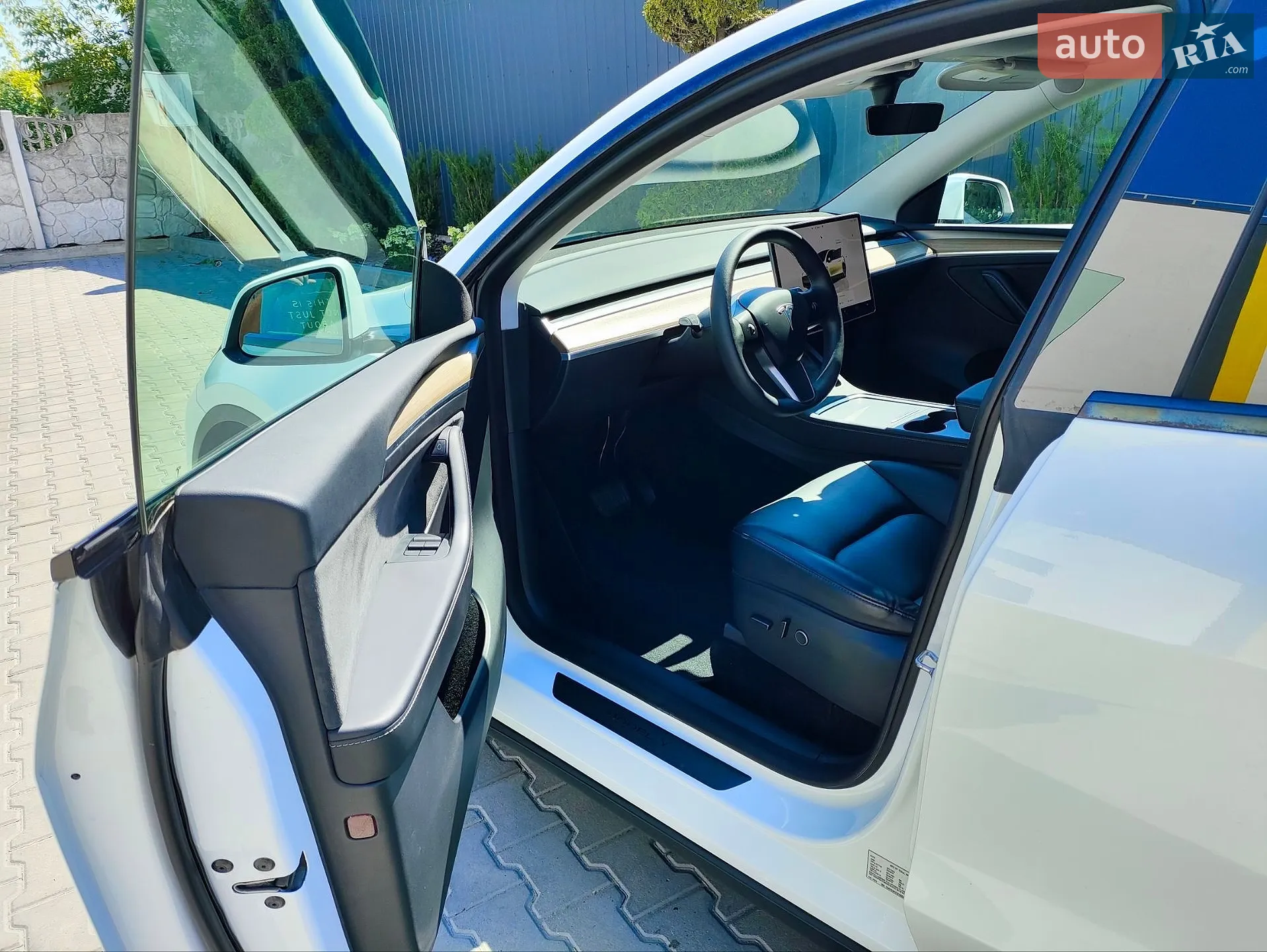 2023 Tesla Model Y - мініатюра 16