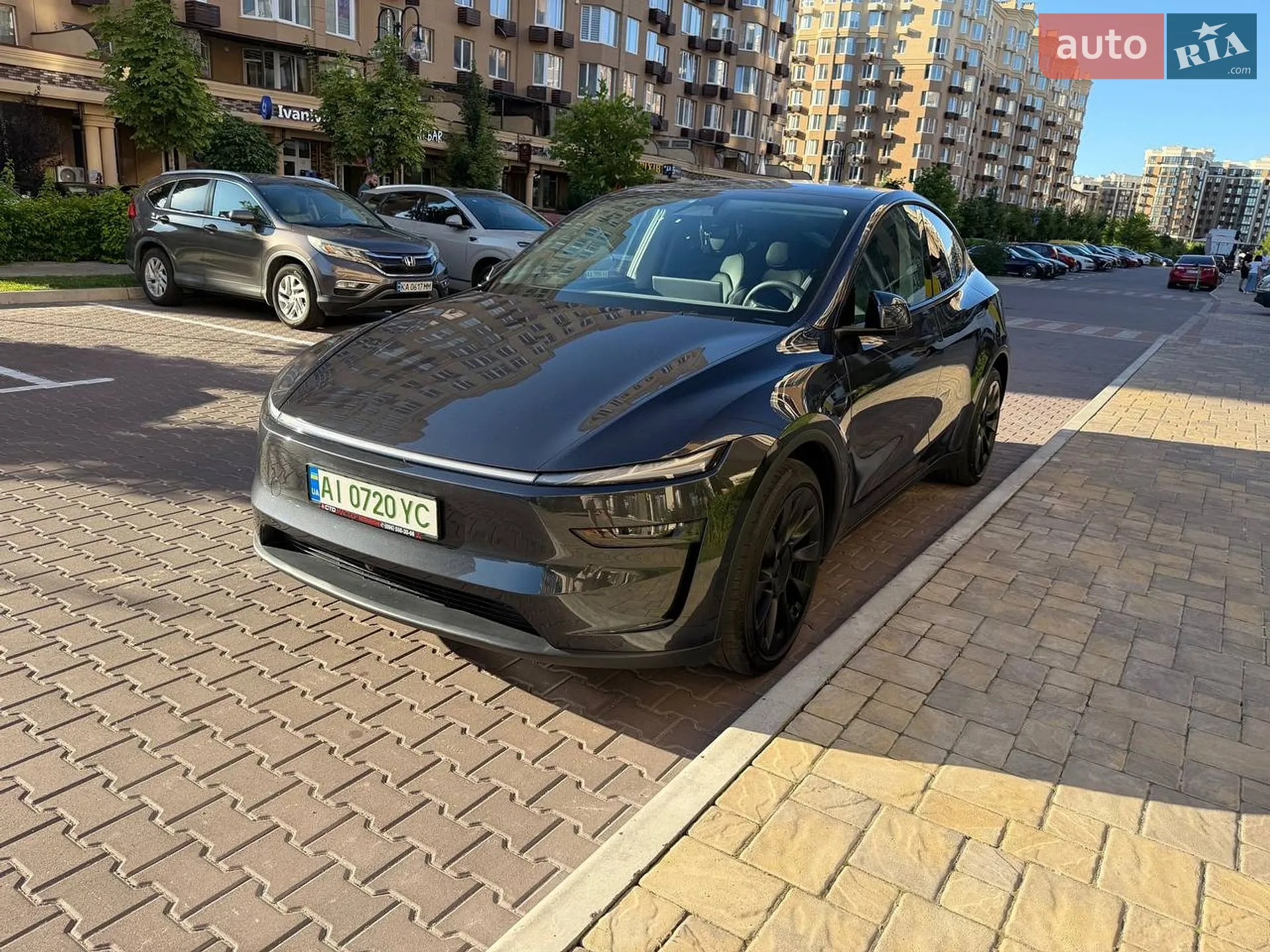 2025 Tesla Model Y - мініатюра 74