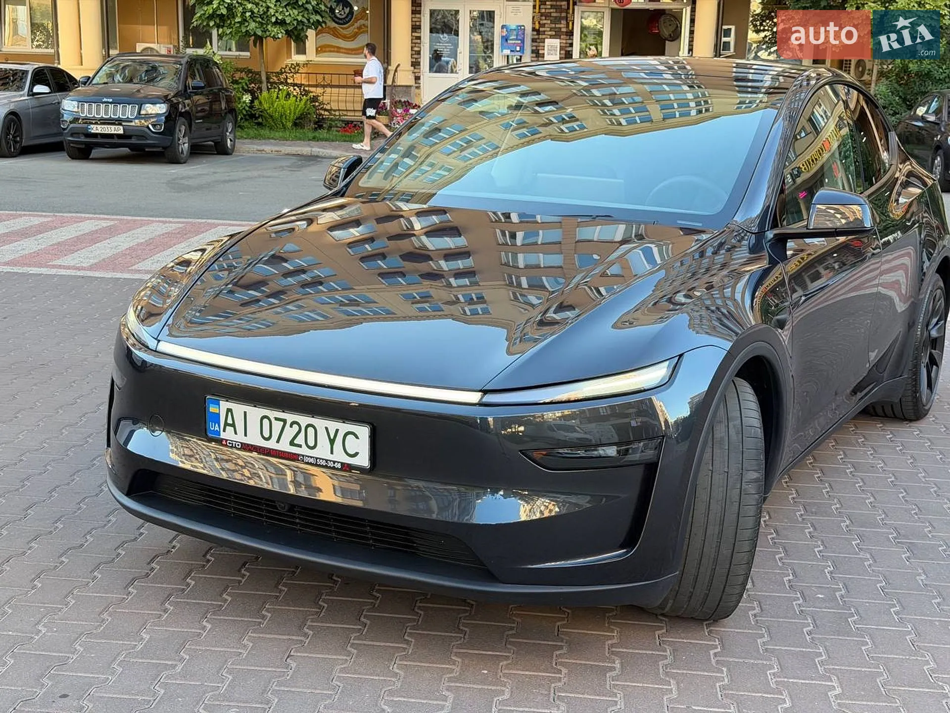 2025 Tesla Model Y - мініатюра 97