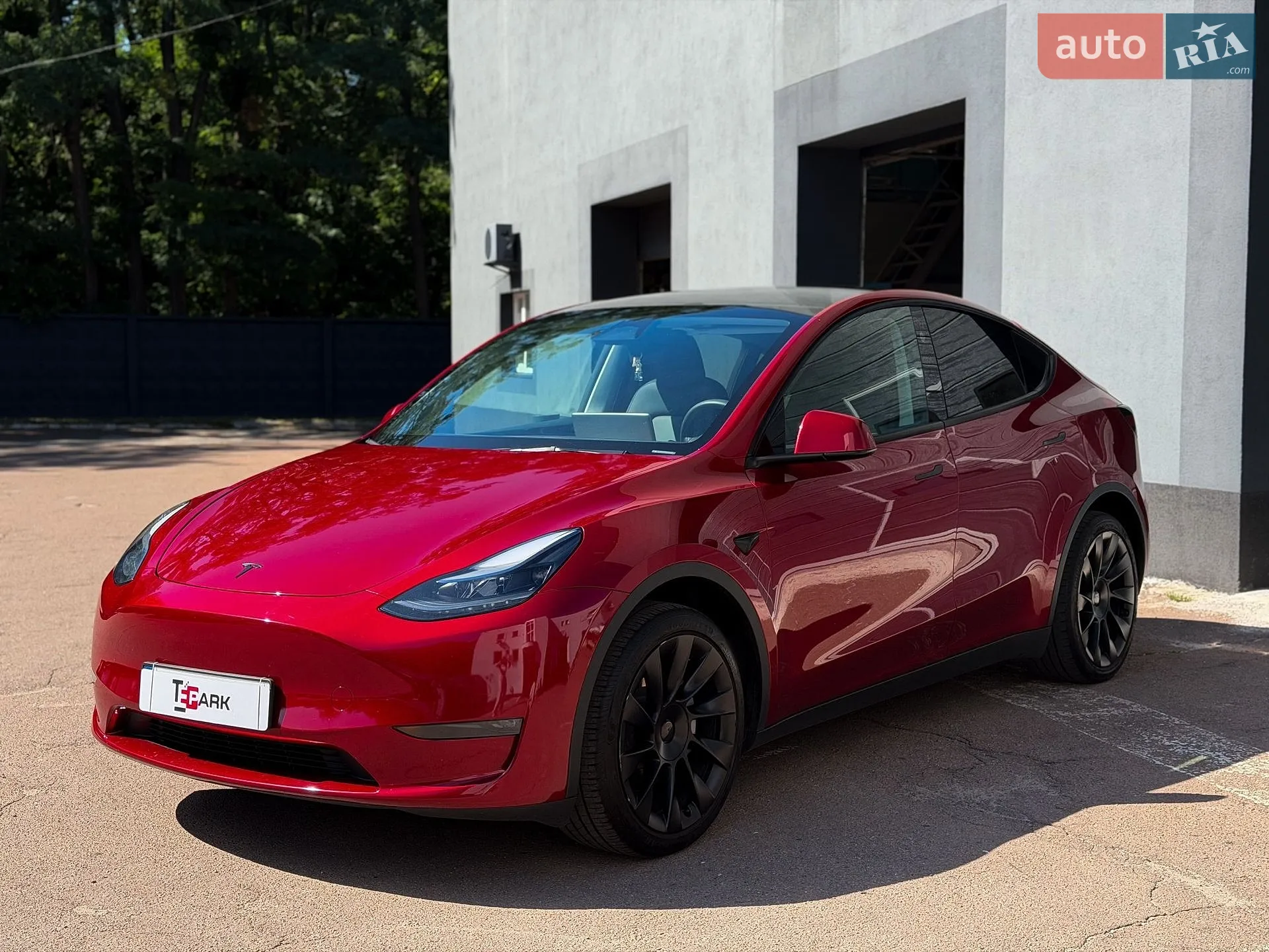 2024 Tesla Model Y - мініатюра 4