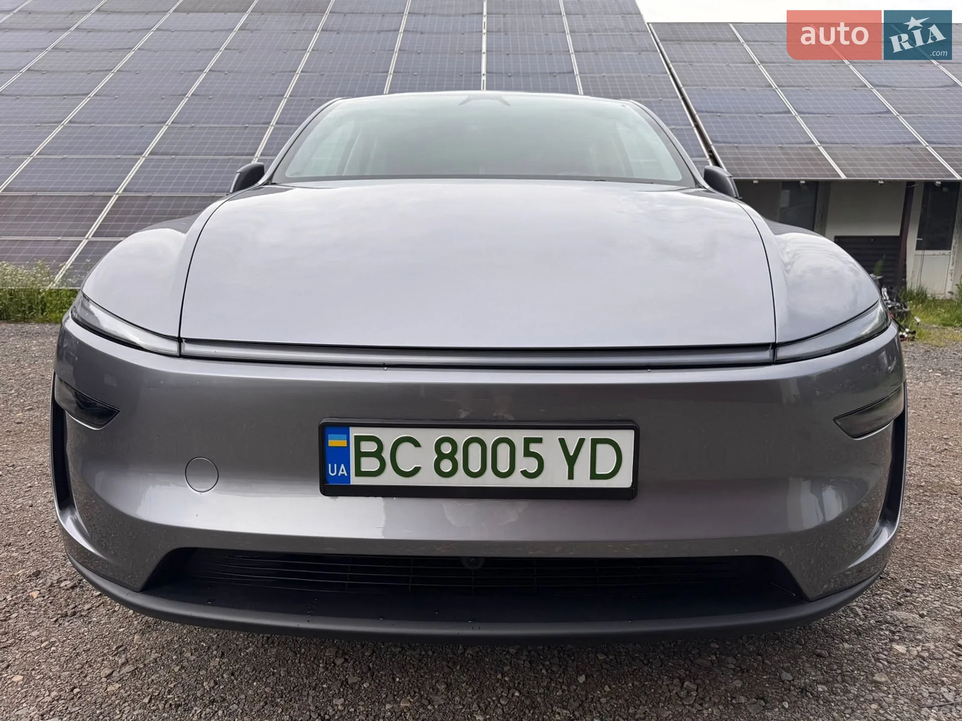 2025 Tesla Model Y - мініатюра 2