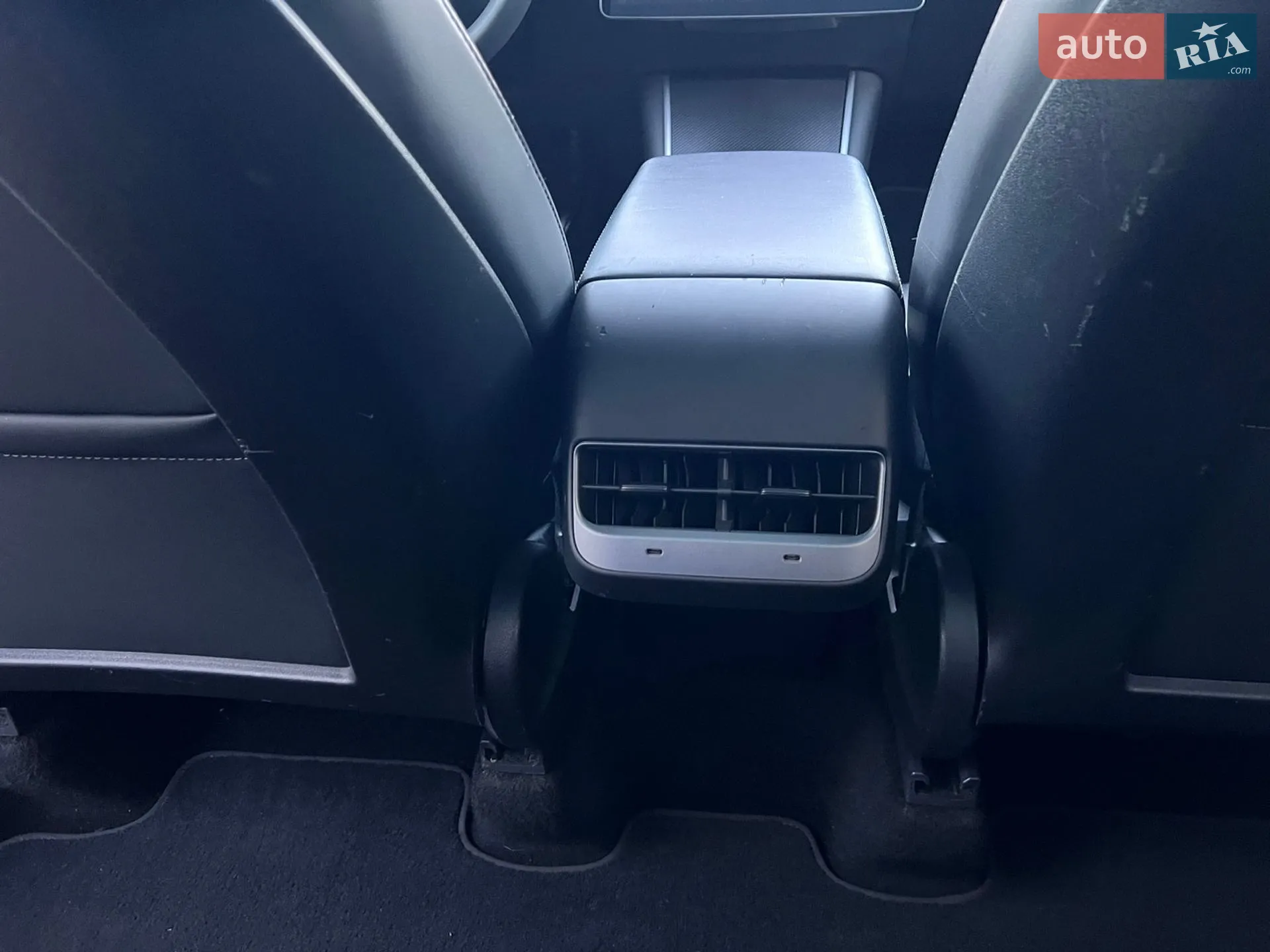 2020 Tesla Model Y - мініатюра 48