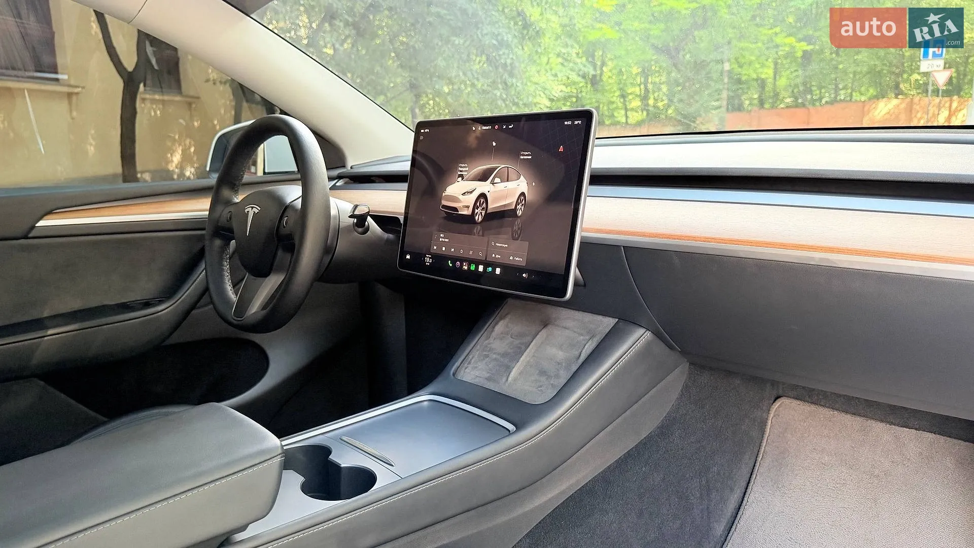 2022 Tesla Model Y - мініатюра 15