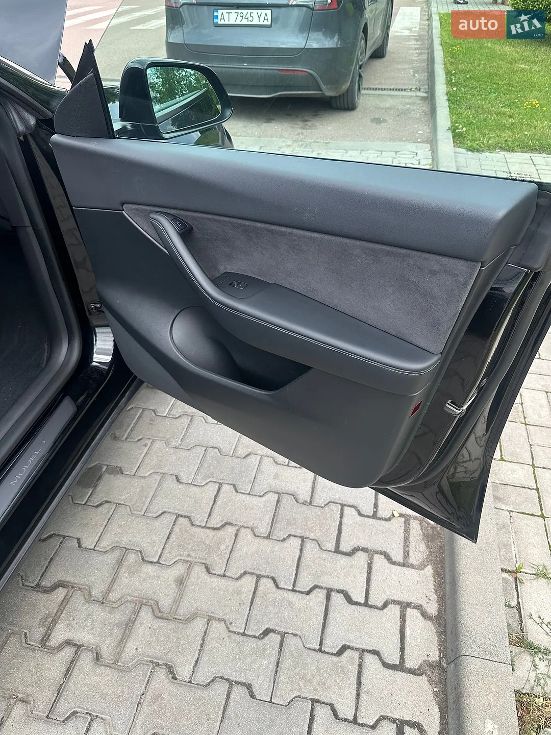 2021 Tesla Model Y - мініатюра 21