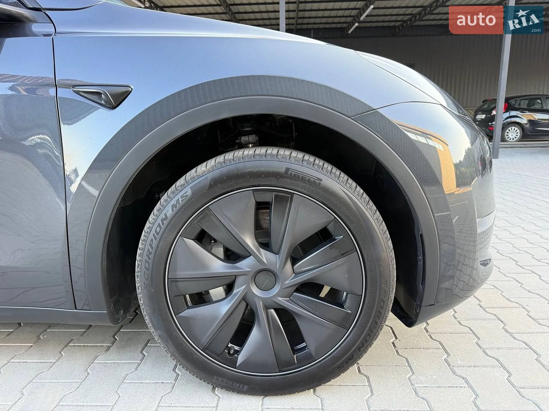 2025 Tesla Model Y - мініатюра 36