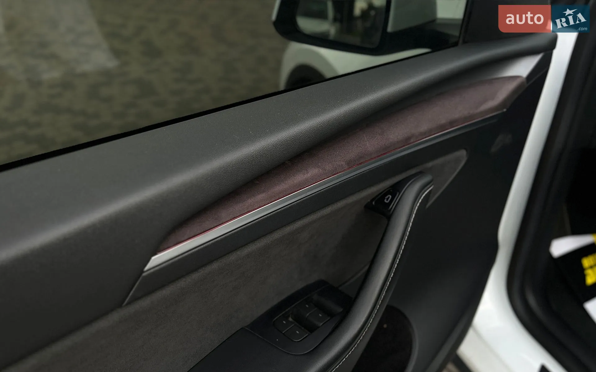 2022 Tesla Model Y - мініатюра 11