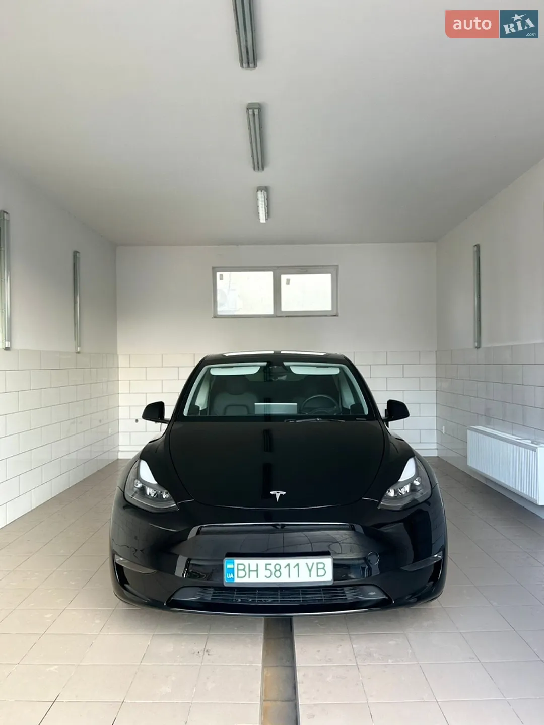 2023 Tesla Model Y - мініатюра 2