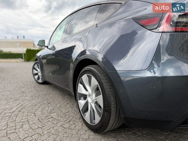Позашляховик / Кросовер Tesla Model Y 2022 в Львові фото 23 Позашляховик / Кросовер Tesla Model Y 2022 в Львові