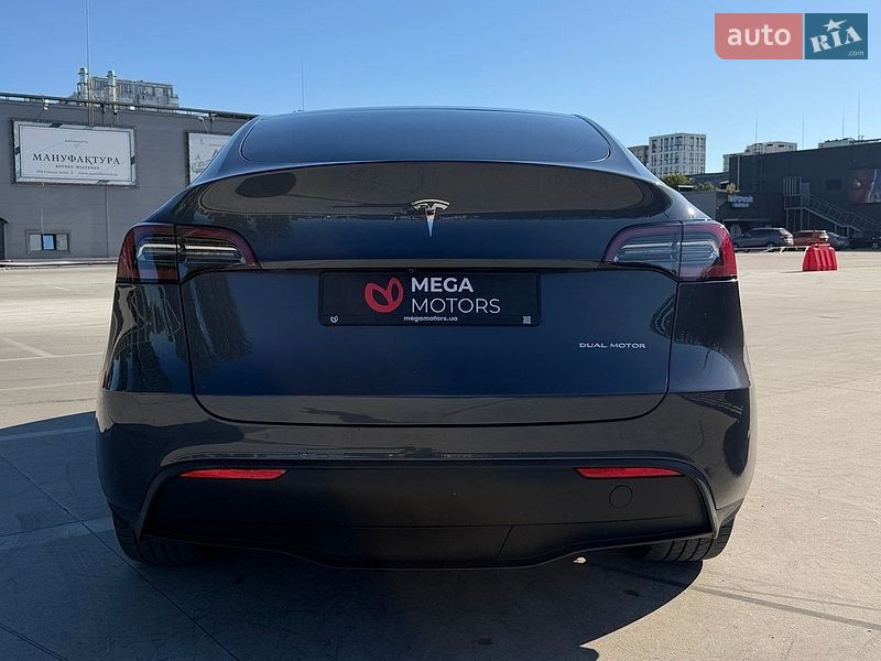 Позашляховик / Кросовер Tesla Model Y 2022 в Києві фото 10 Позашляховик / Кросовер Tesla Model Y 2022 в Києві