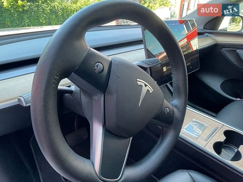 Позашляховик / Кросовер Tesla Model Y 2022 в Вінниці