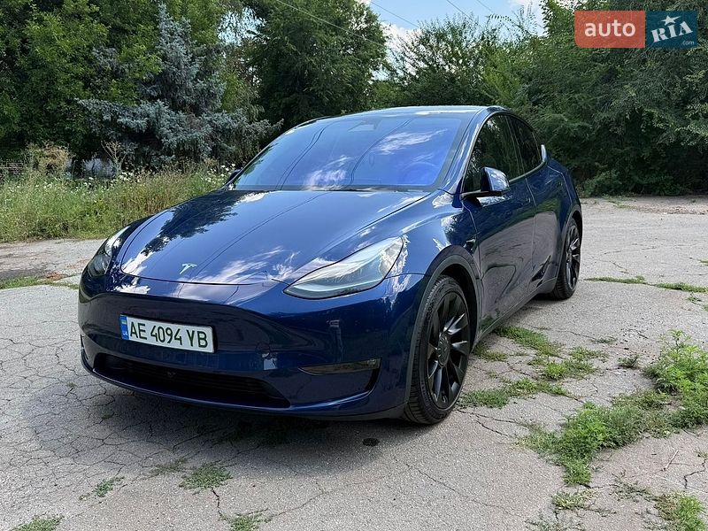 Позашляховик / Кросовер Tesla Model Y 2023 в Кривому Розі