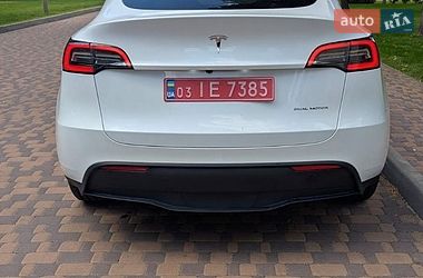 Позашляховик / Кросовер Tesla Model Y 2023 в Києві
