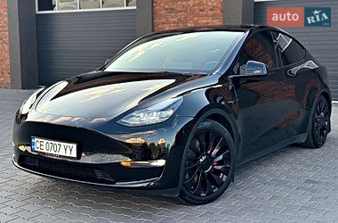 Внедорожник / Кроссовер Tesla Model Y 2023 в Черновцах