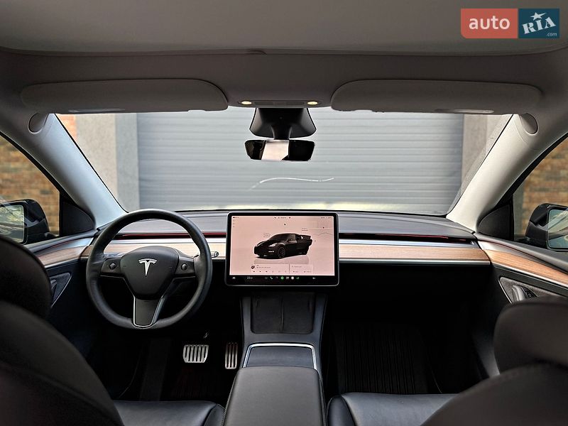 Внедорожник / Кроссовер Tesla Model Y 2023 в Черновцах