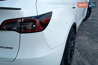 Внедорожник / Кроссовер Tesla Model Y 2022 в Хмельницком