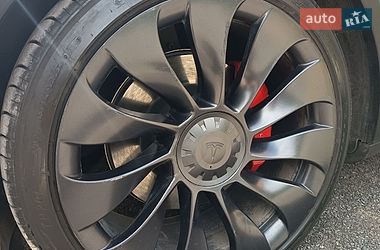 Внедорожник / Кроссовер Tesla Model Y 2022 в Хмельницком