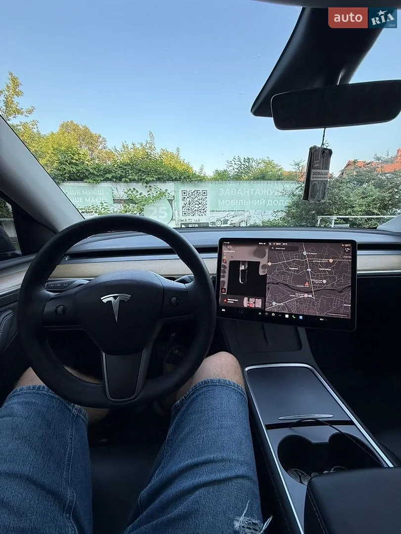 2023 Tesla Model Y - мініатюра 8