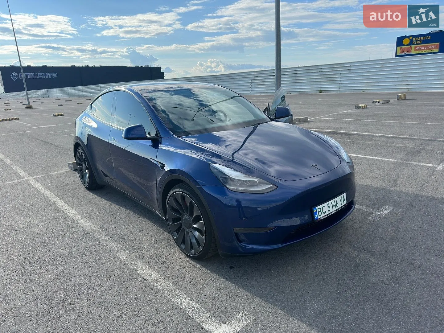 2021 Tesla Model Y - мініатюра 4
