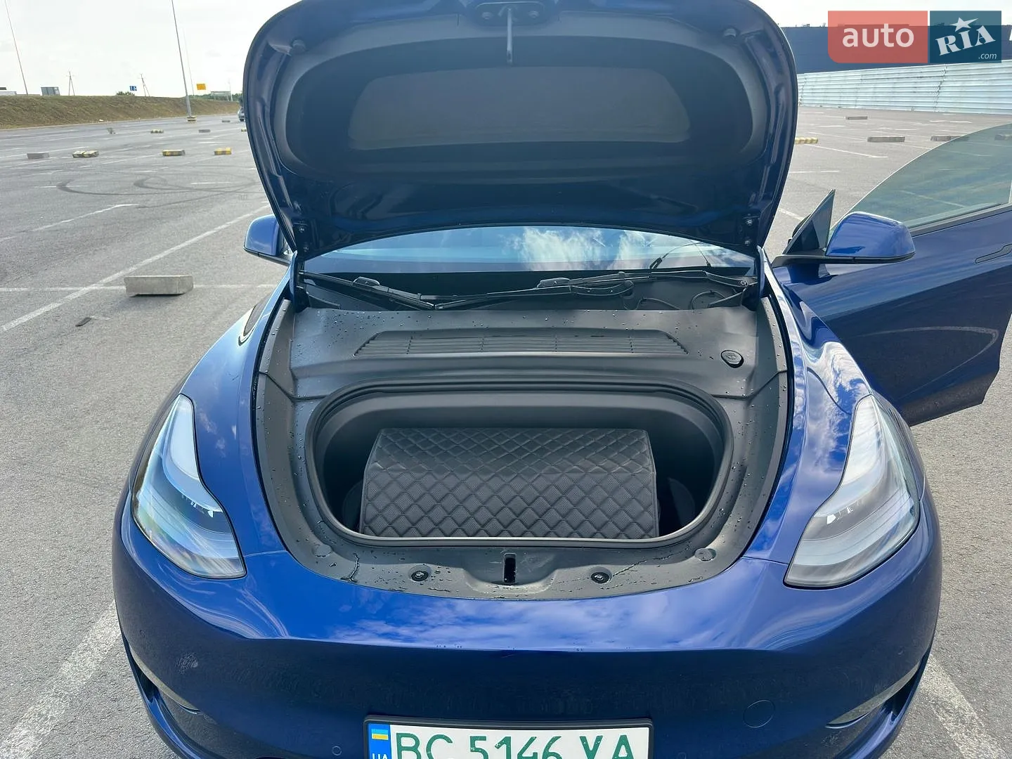 2021 Tesla Model Y - мініатюра 8