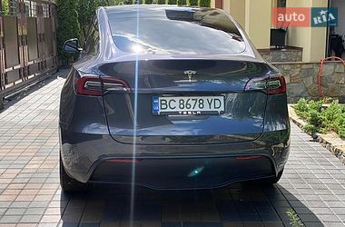 Внедорожник / Кроссовер Tesla Model Y 2023 в Трускавце