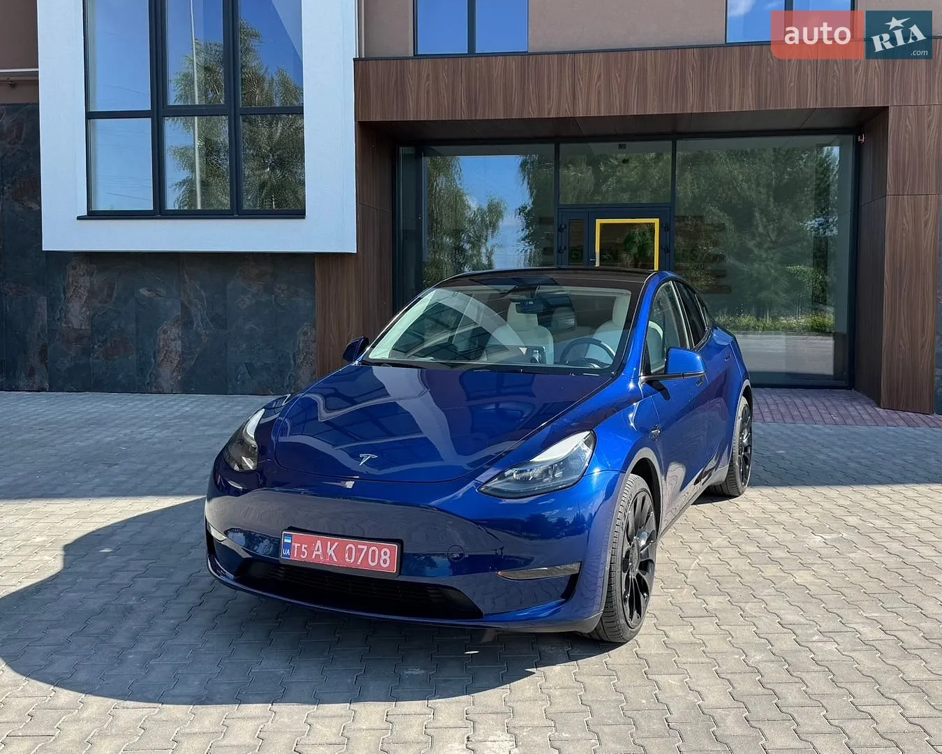 2024 Tesla Model Y - мініатюра 2