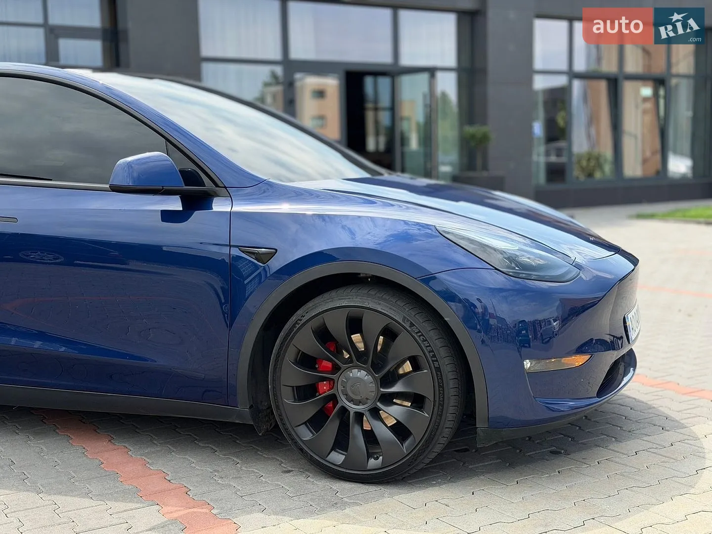 2020 Tesla Model Y - мініатюра 2