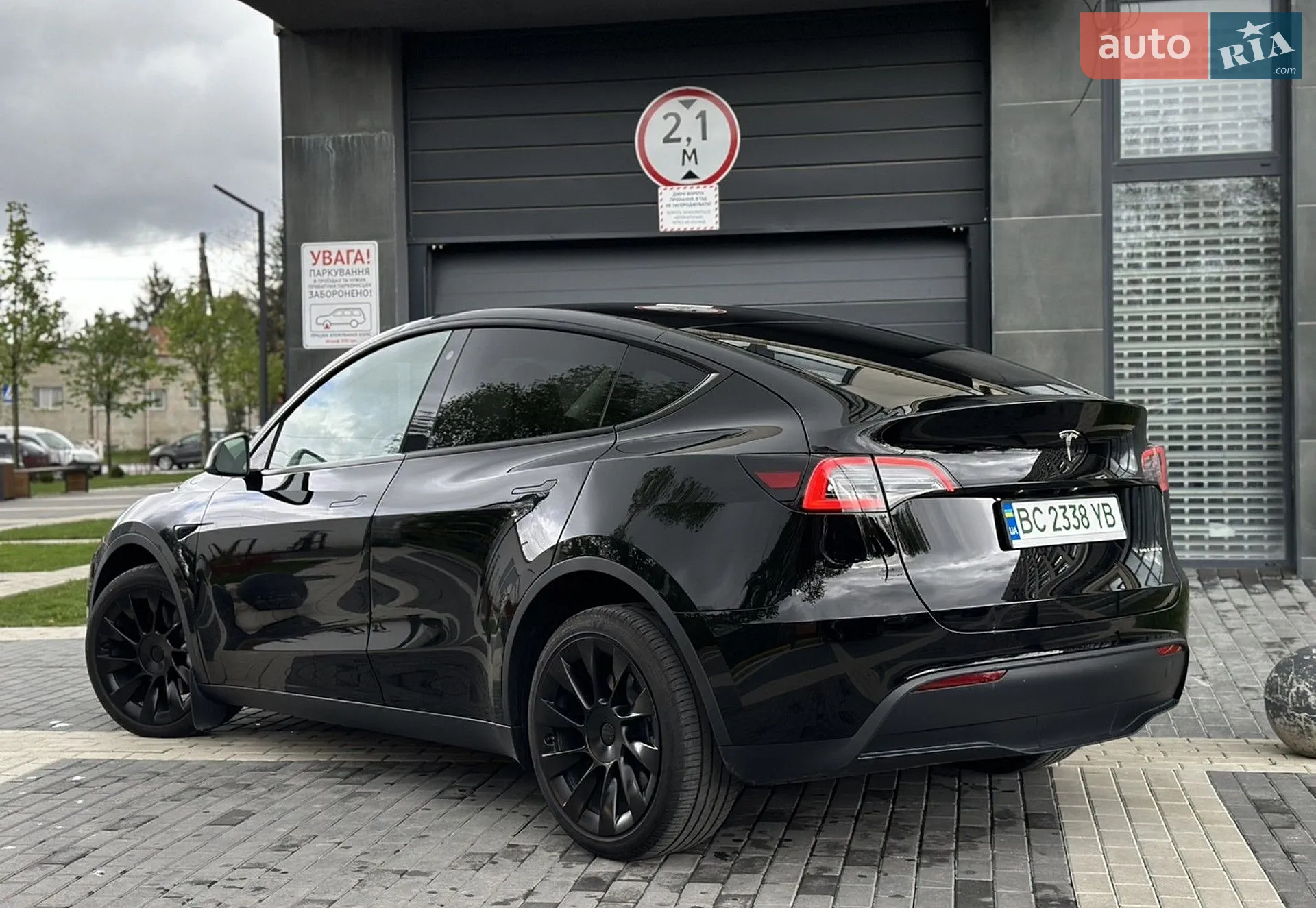 2023 Tesla Model Y - мініатюра 14