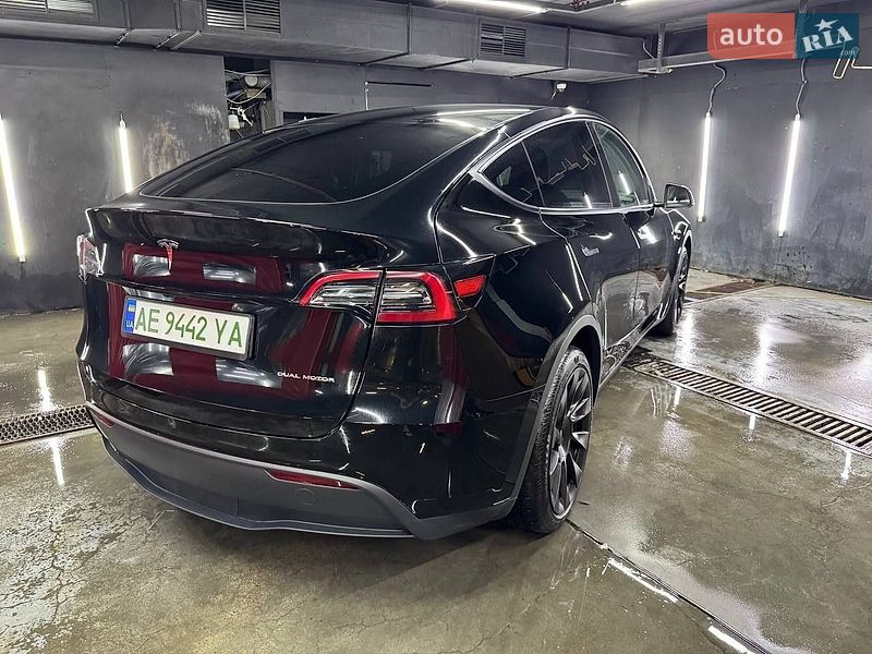 Внедорожник / Кроссовер Tesla Model Y 2023 в Днепре фото 11 Внедорожник / Кроссовер Tesla Model Y 2023 в Днепре