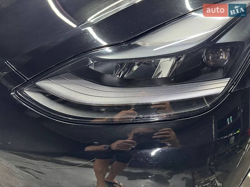 Внедорожник / Кроссовер Tesla Model Y 2023 в Днепре фото 12 Внедорожник / Кроссовер Tesla Model Y 2023 в Днепре