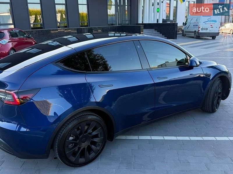 Внедорожник / Кроссовер Tesla Model Y 2020 в Городке