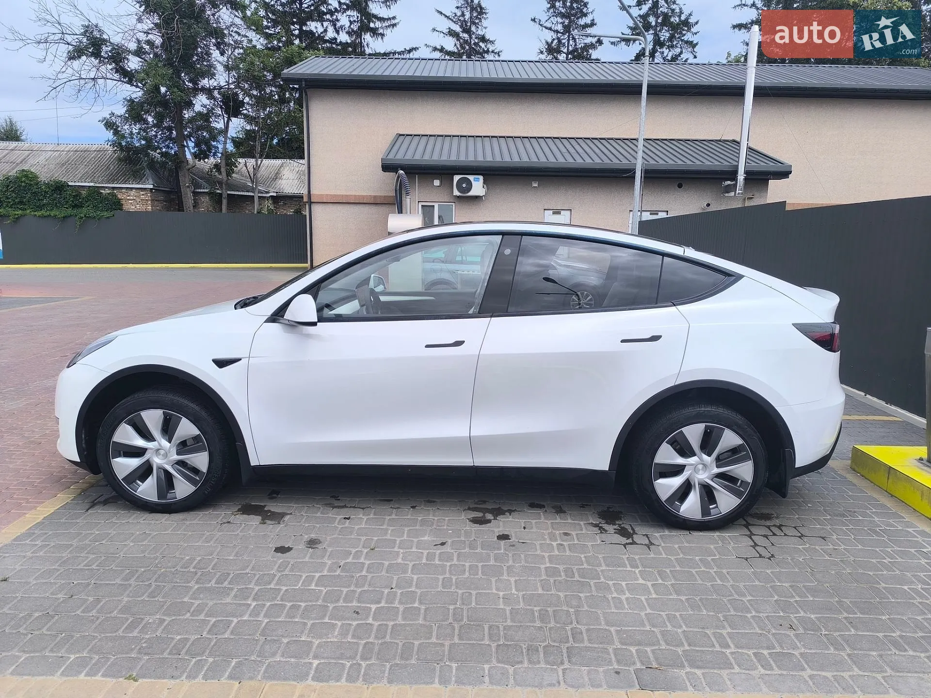 2022 Tesla Model Y - мініатюра 15