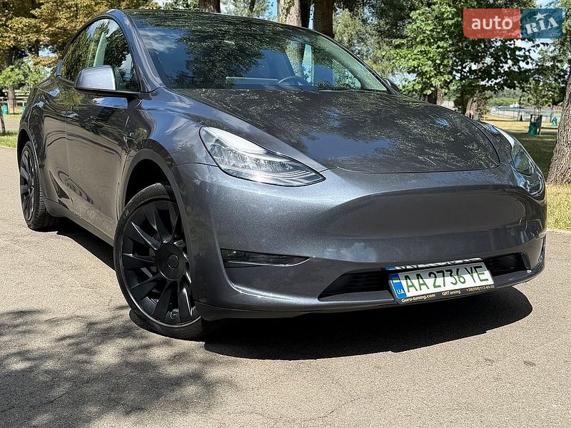 Позашляховик / Кросовер Tesla Model Y 2023 в Києві фото 4 Позашляховик / Кросовер Tesla Model Y 2023 в Києві
