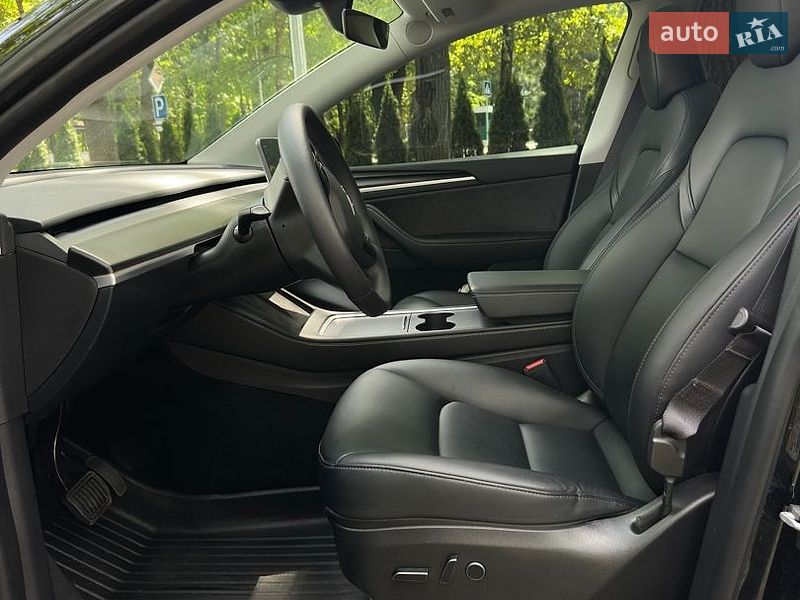 Внедорожник / Кроссовер Tesla Model Y 2023 в Харькове
