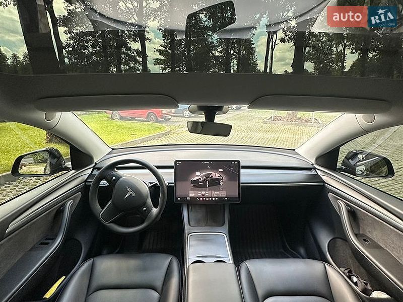Внедорожник / Кроссовер Tesla Model Y 2023 в Харькове